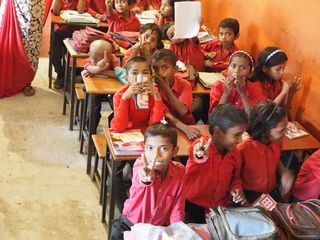 Sujata • Rural school near Bodhgaya ( India, Rajasthan )